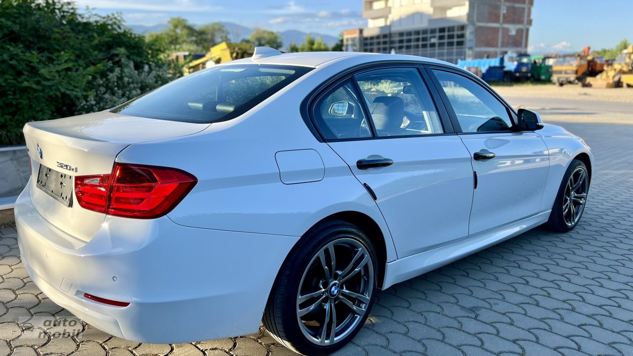 BMW 320D XDrive 2015