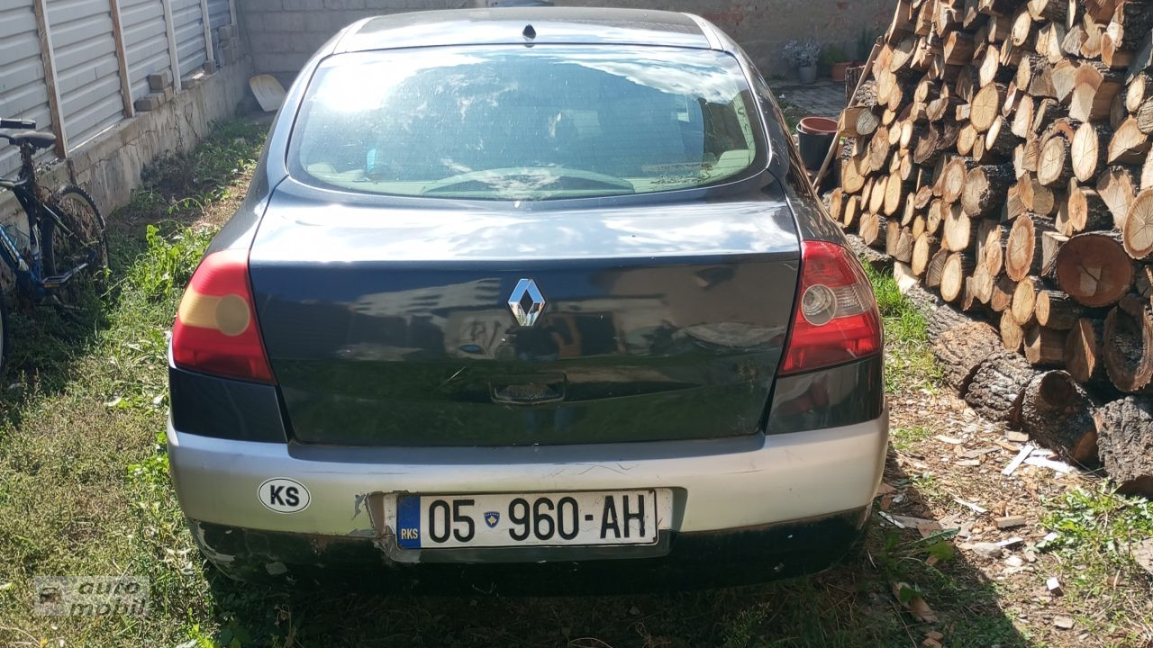 Renault megane sedan 2.0 benzin